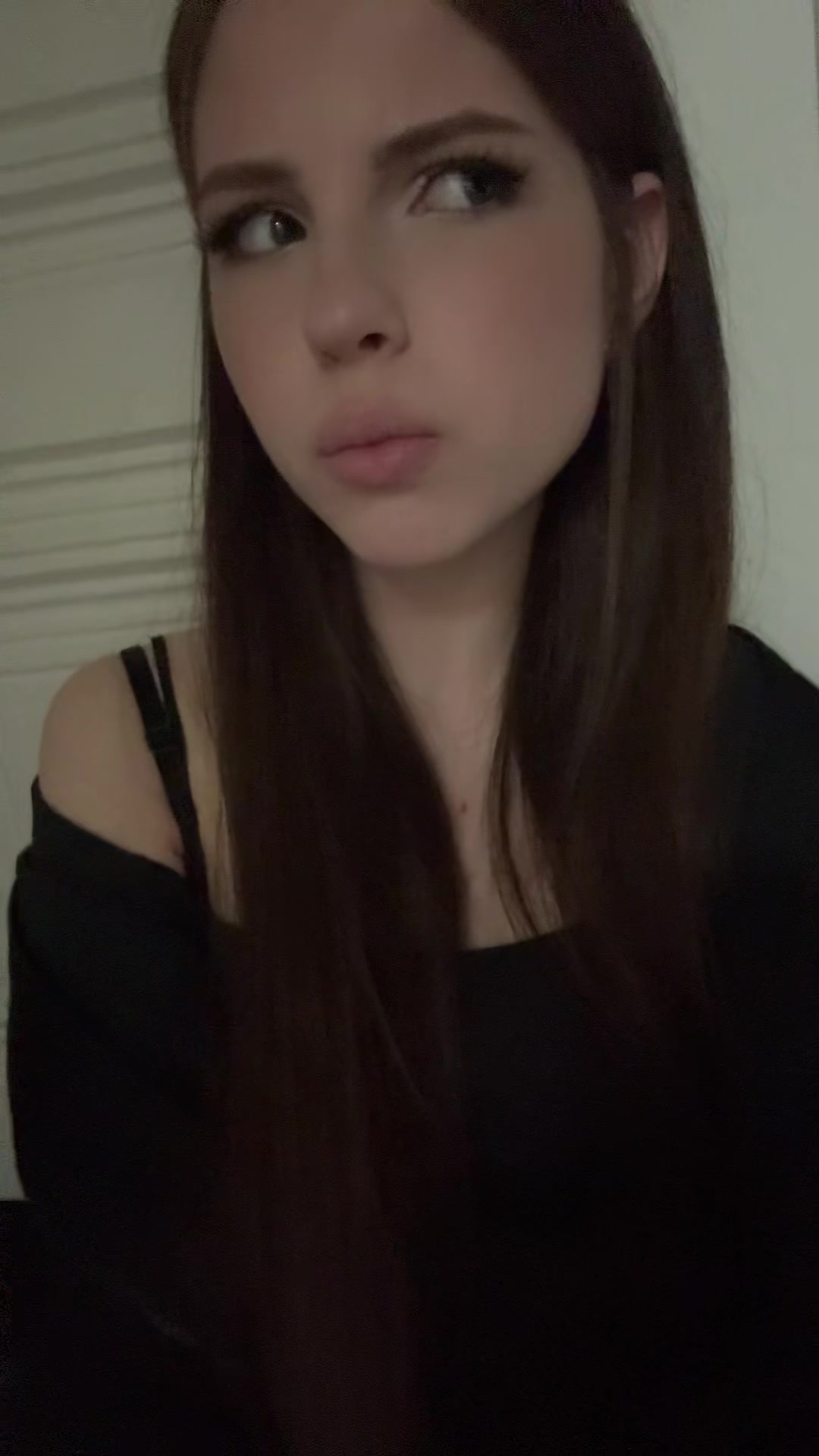 @vikykrr