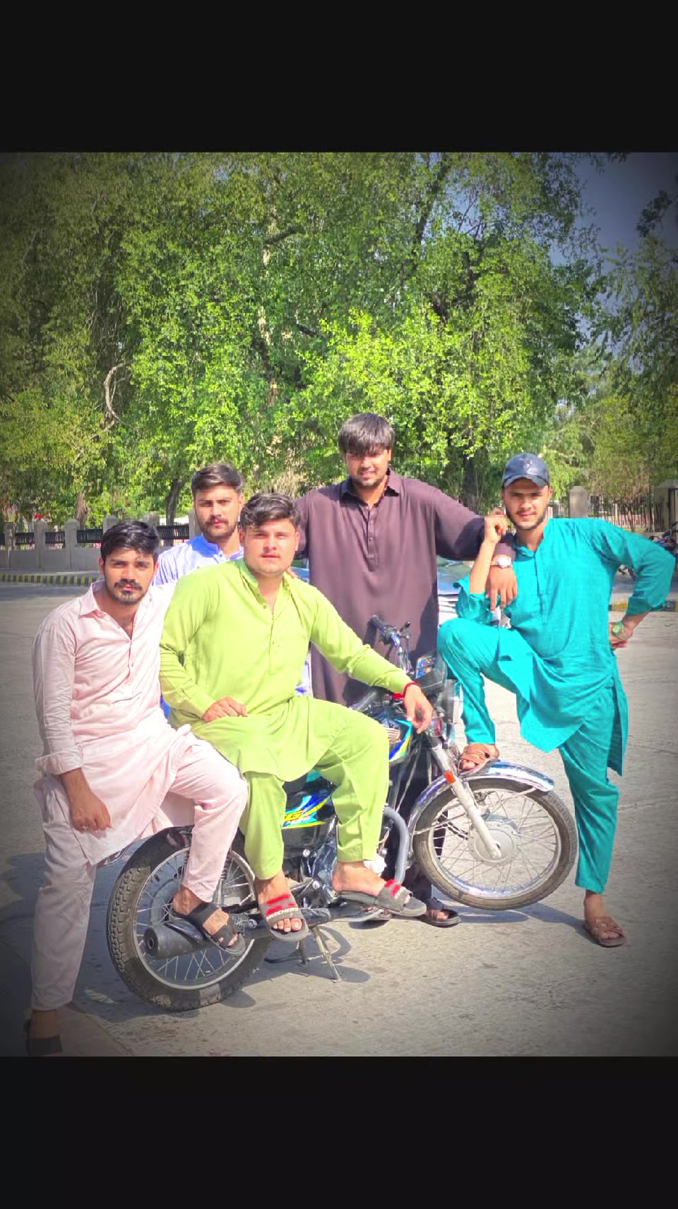 @Lala Zubair