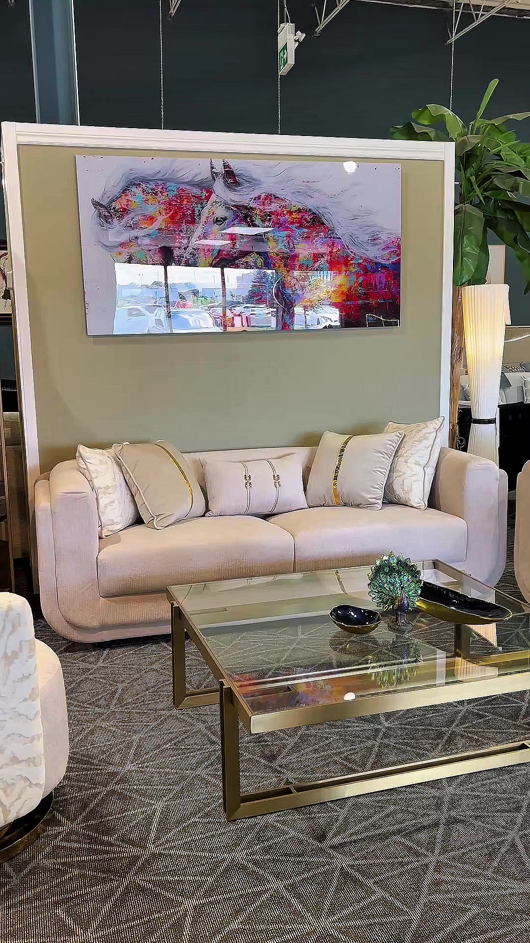 @Royal living furniture