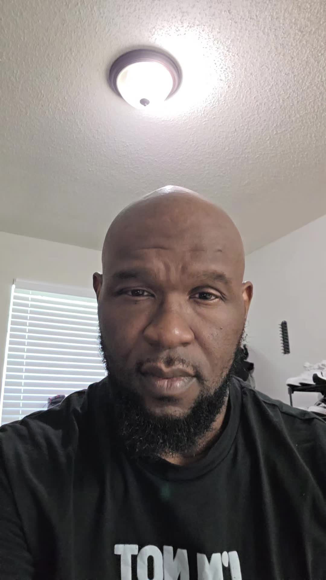 @Uncledeespeaks