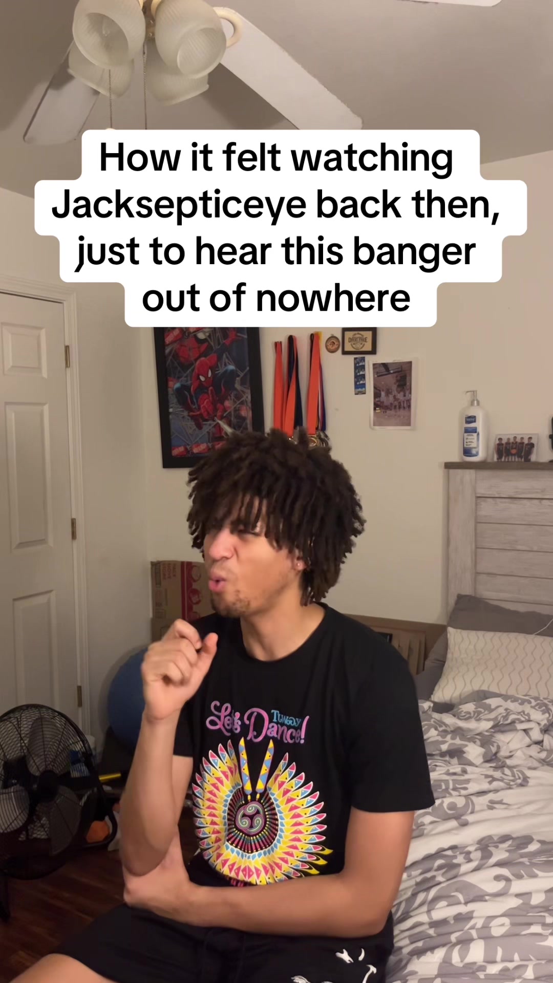 @ITZZ$kovie