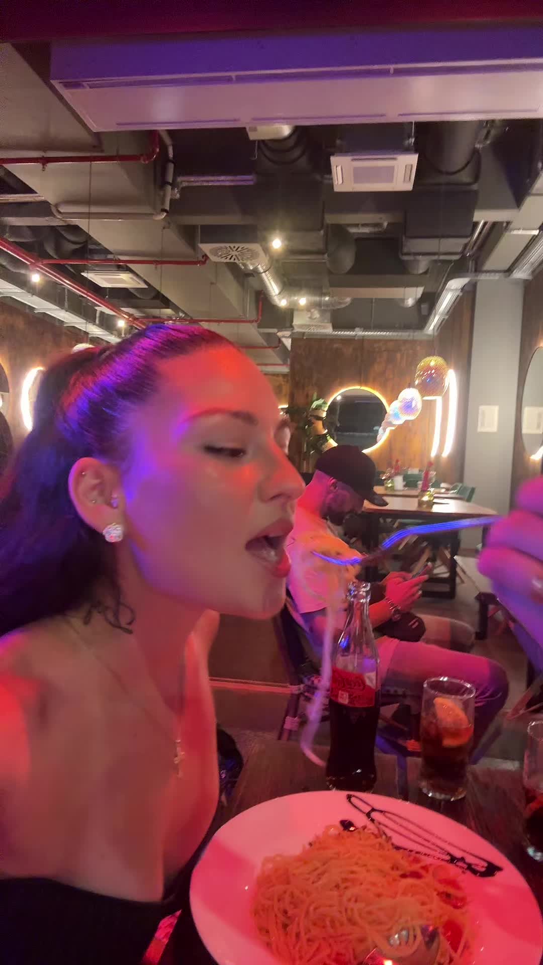 @Maria