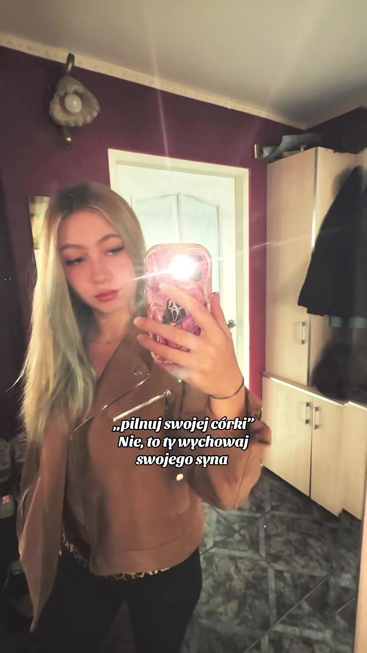 @𝓐𝓶𝓮𝓵𝓴𝓪♡