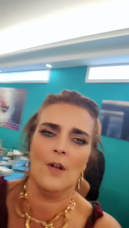 @Lucia Crispino Profi