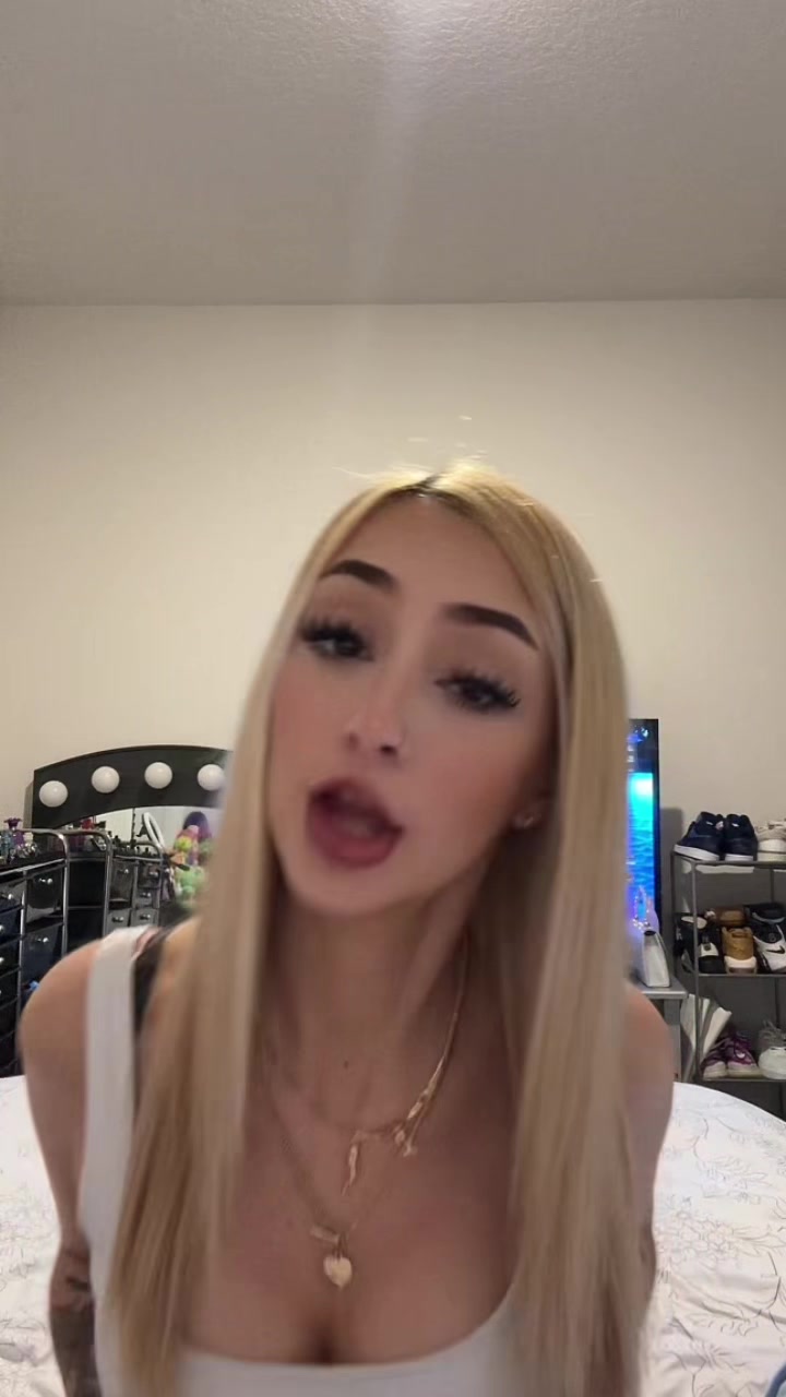 @Linda🦋