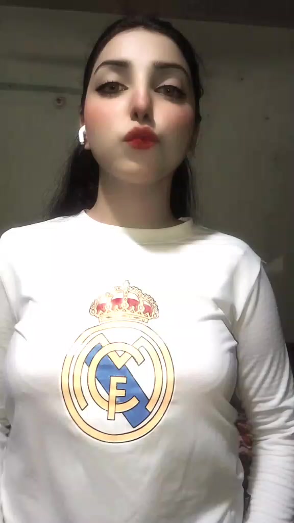 @ANAYA🧚♀️