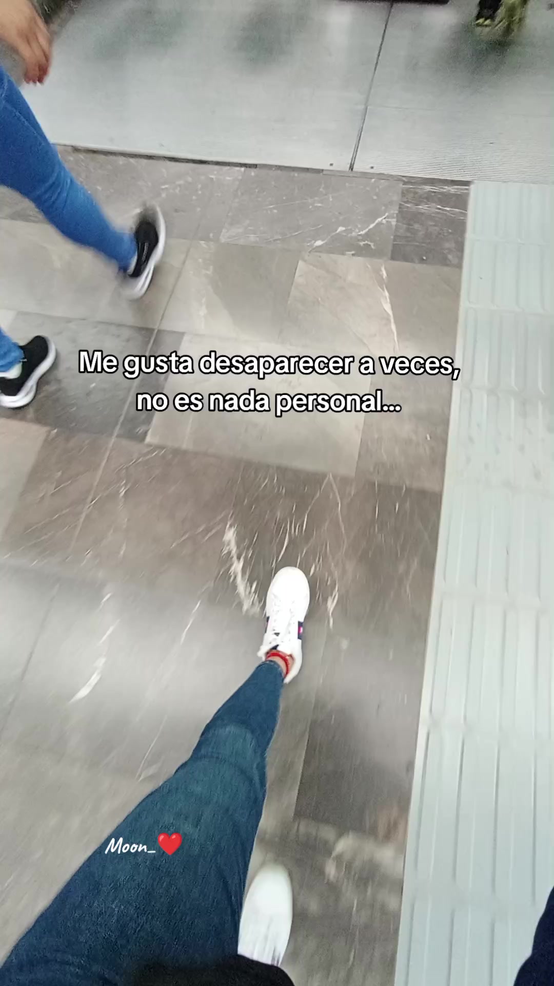 @𝓜𝓸𝓷.♡
