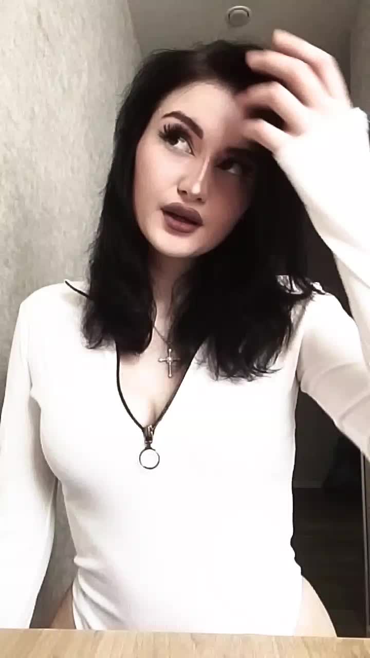 @Ҝ丨尺卂