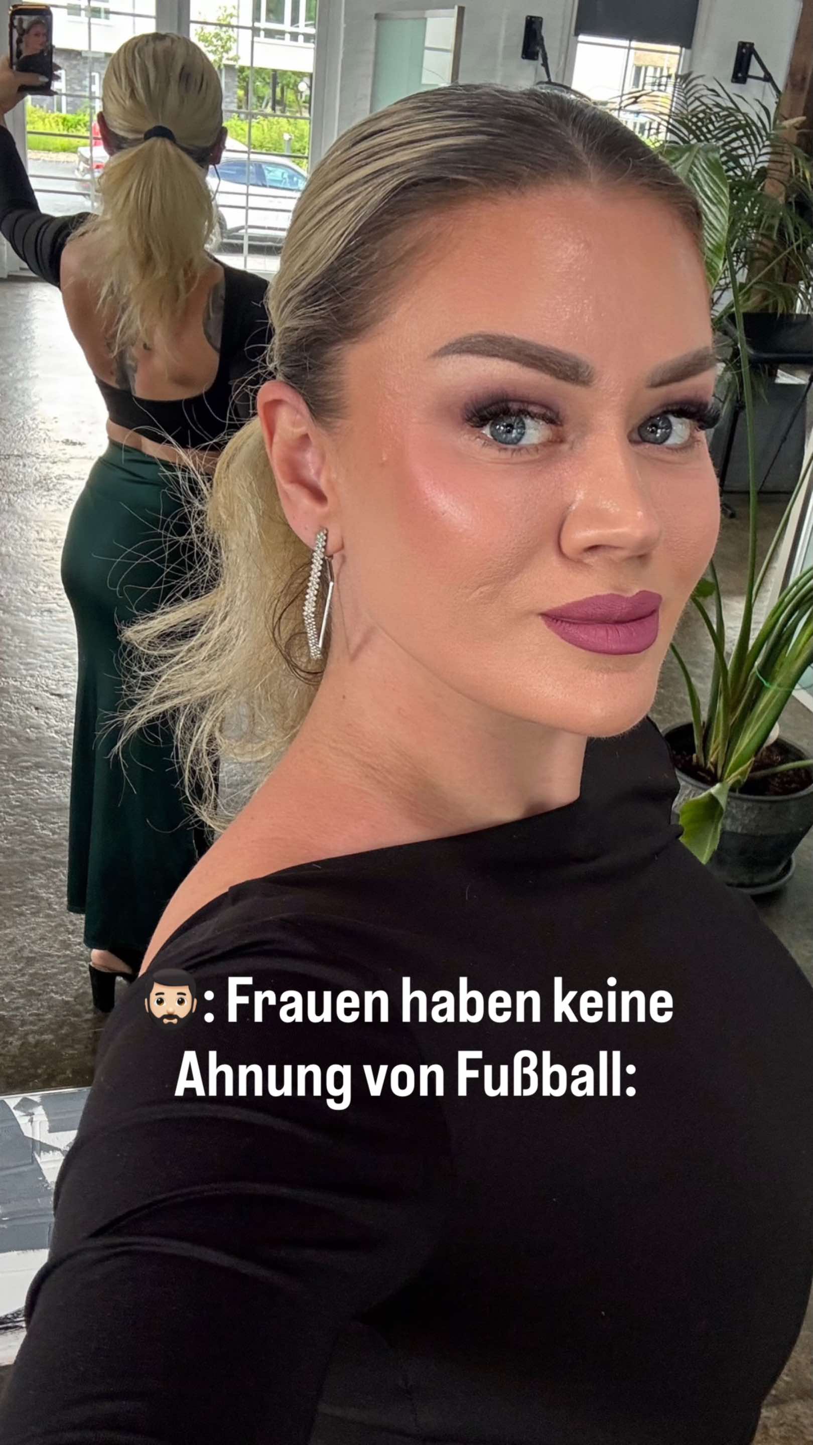 @AnnaGorr