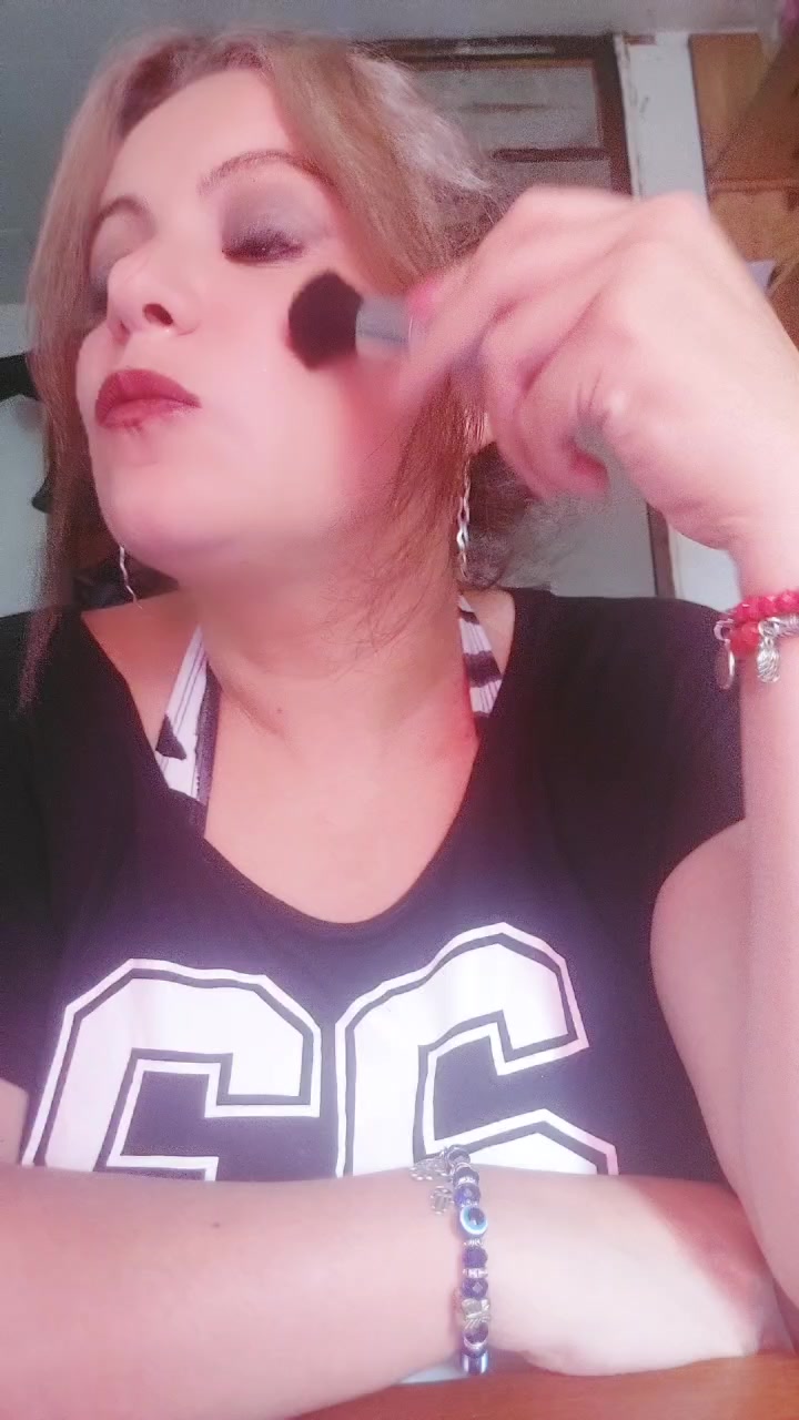 @🩷𝐌𝐀𝐔 CANTANTE 𝐋𝐄𝐖𝐈𝐒&hearts;️