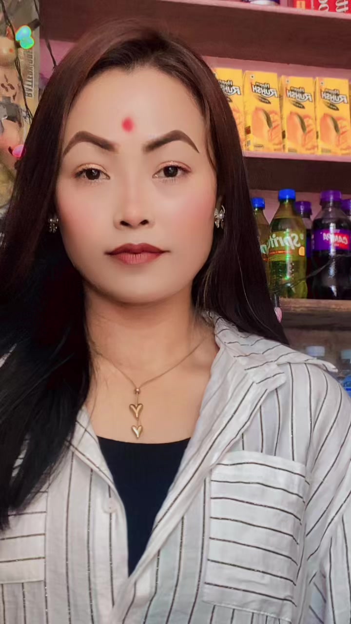 @🧿nanu 👑Maicha👑Shrestha🧿