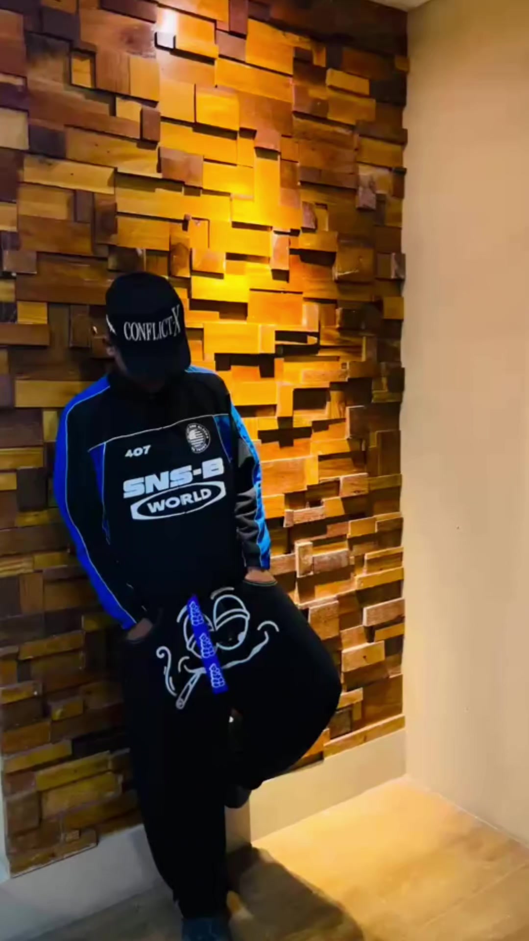 @IG:isaasasislami__