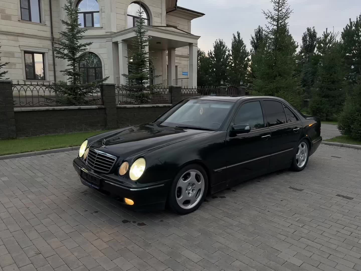 @rr01