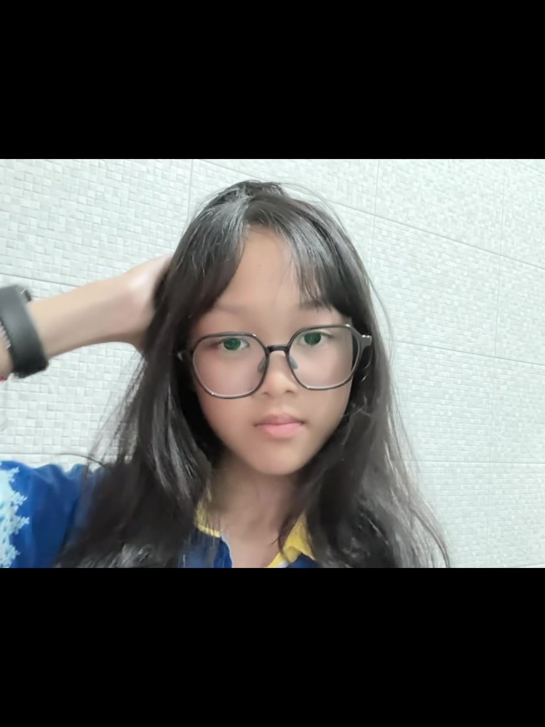 @axhiq_28