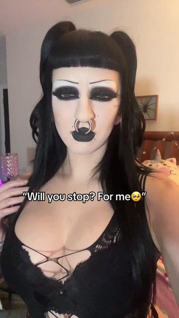 @Duvessa🔪🩸💋
