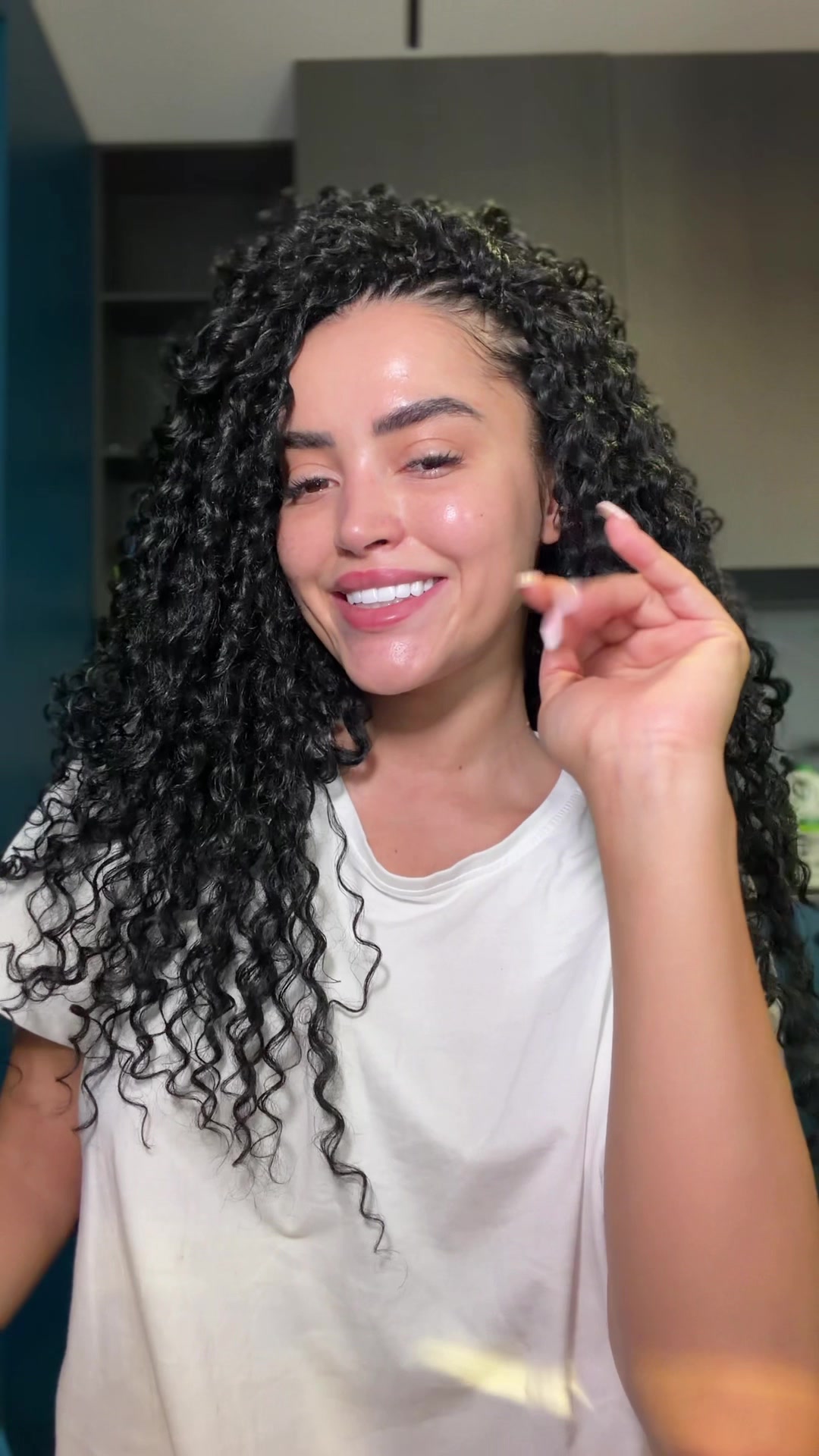 @ANISA VESELI 🎀