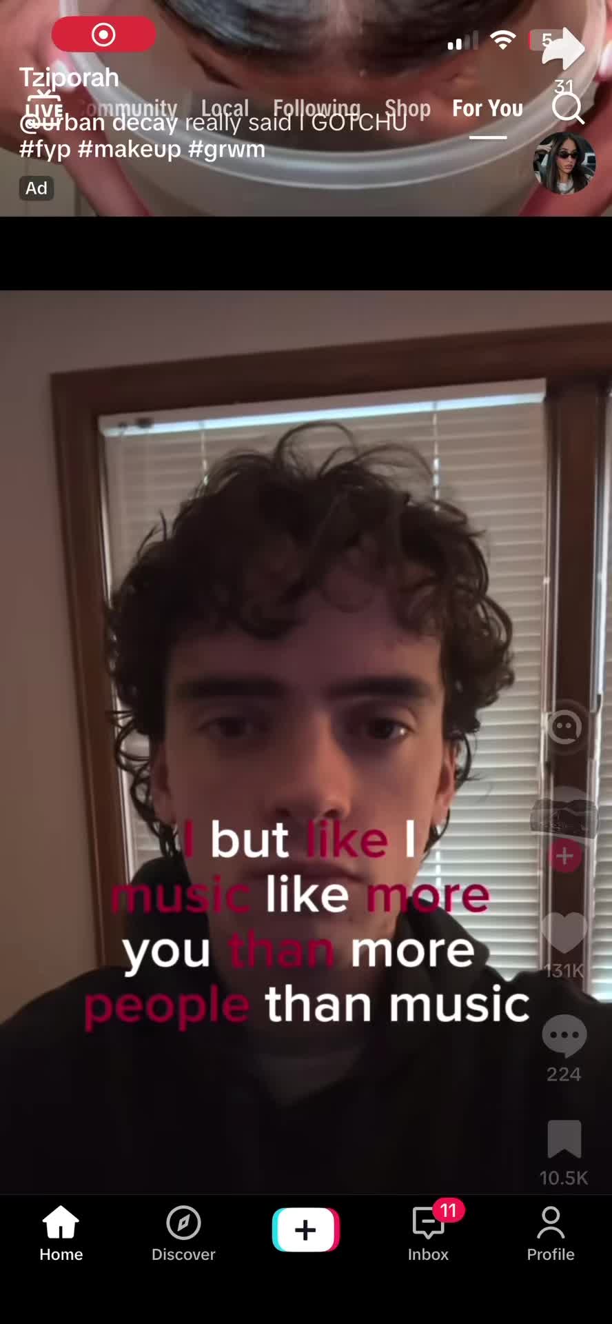 @<•:r1:•>