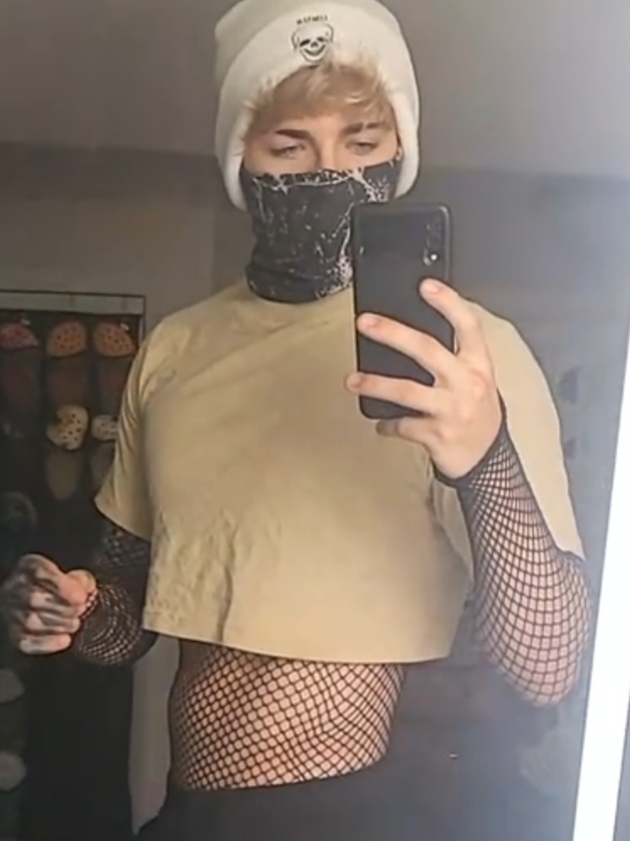 @Karma🕸🖤🕸