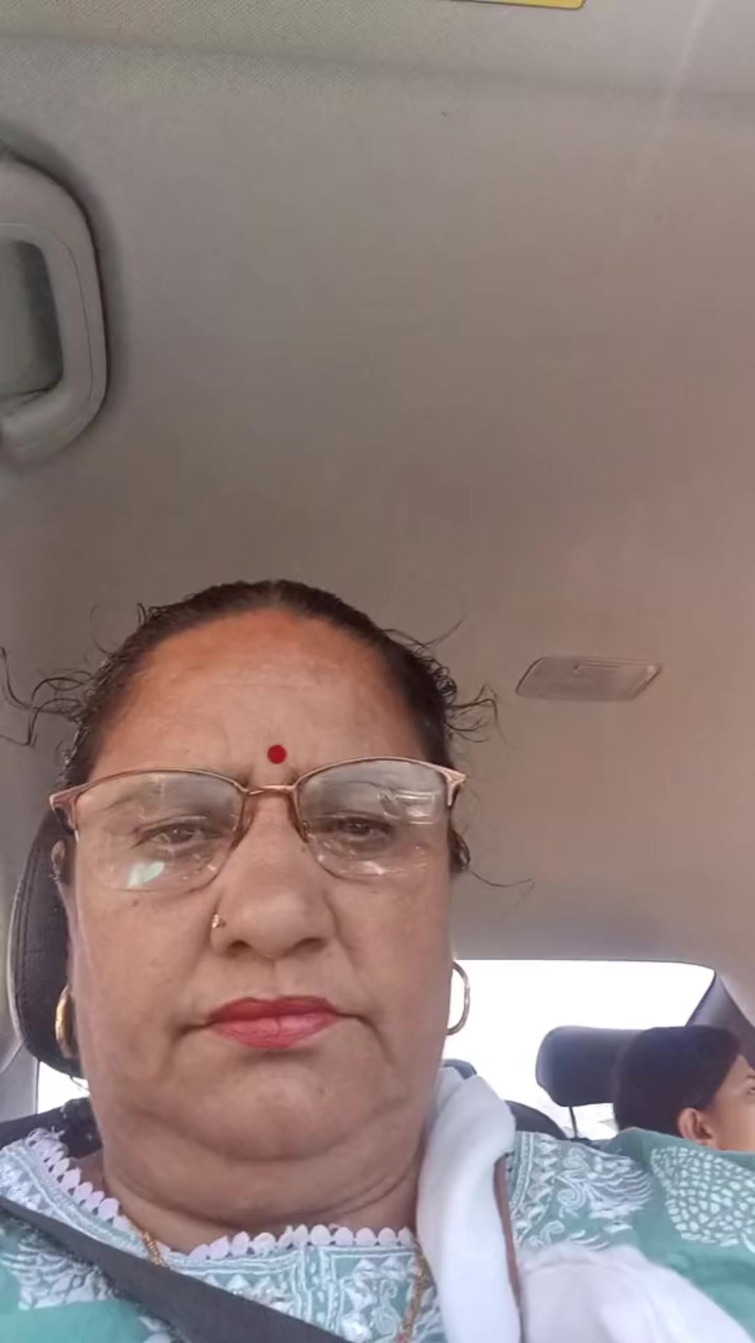 @राधा आचार्य