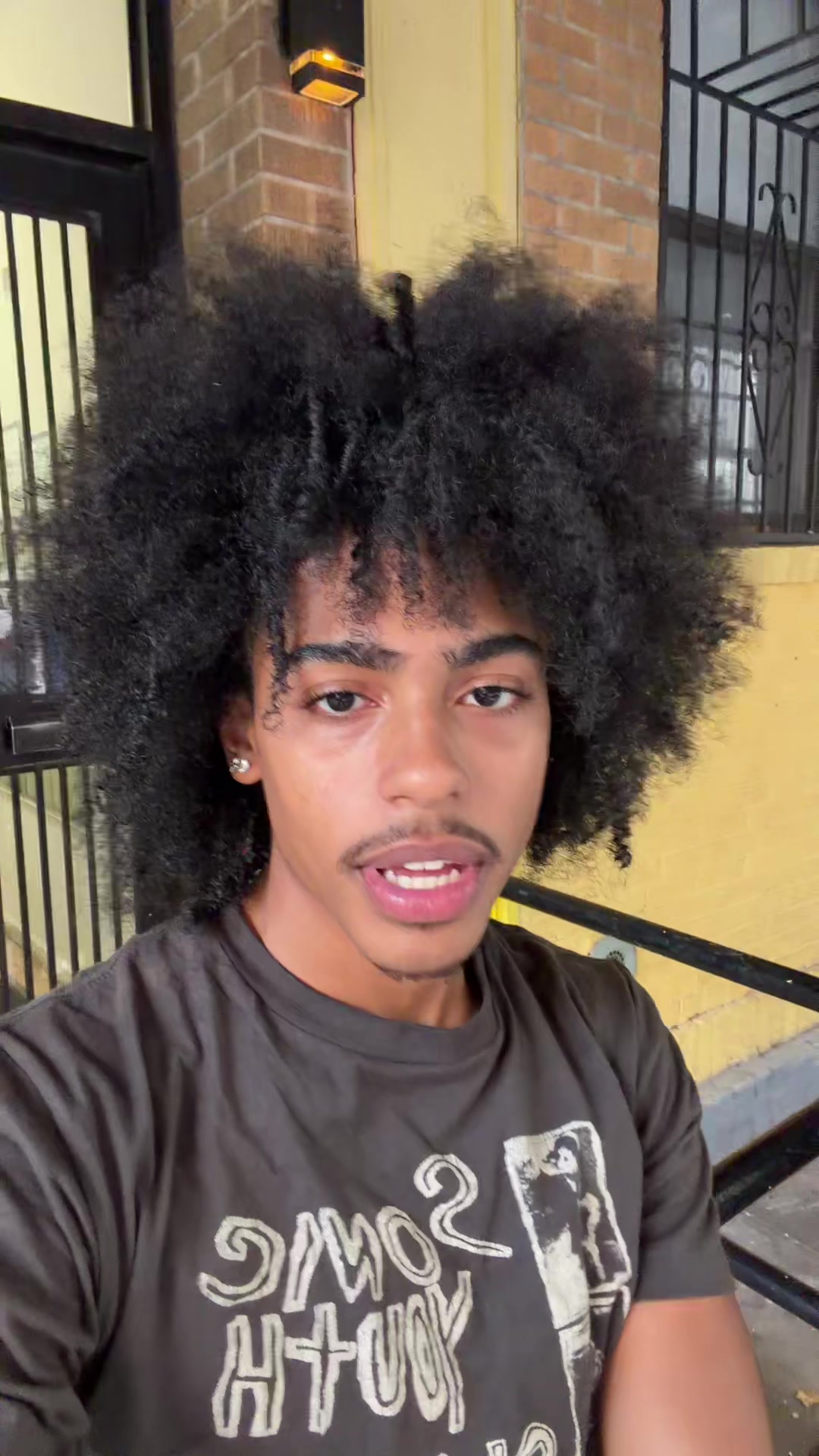 @Dar