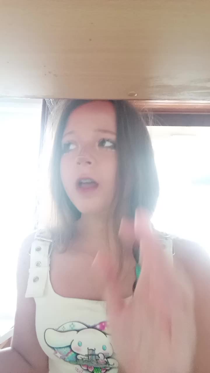 @Emi