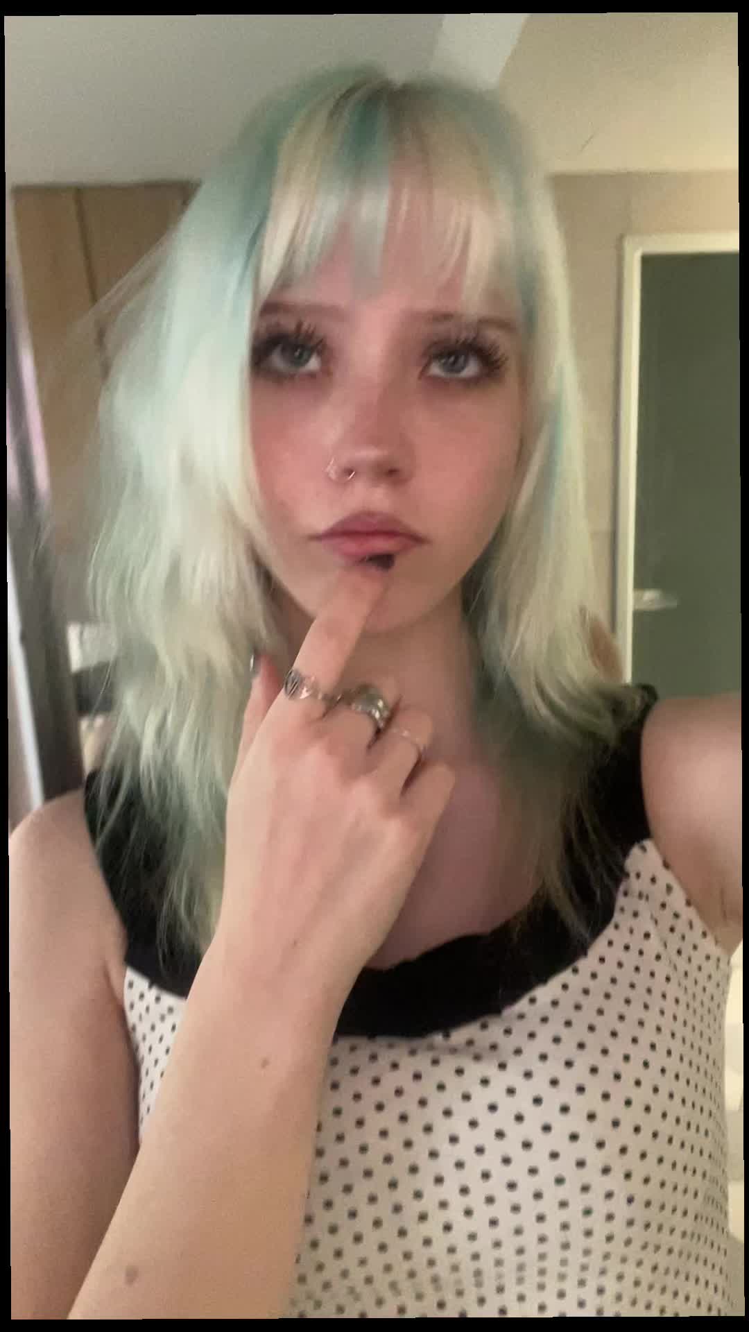 @🦇