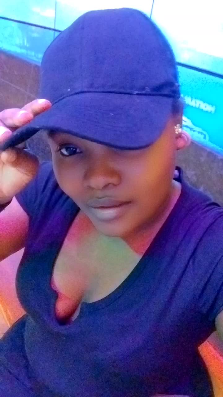 @leyoue