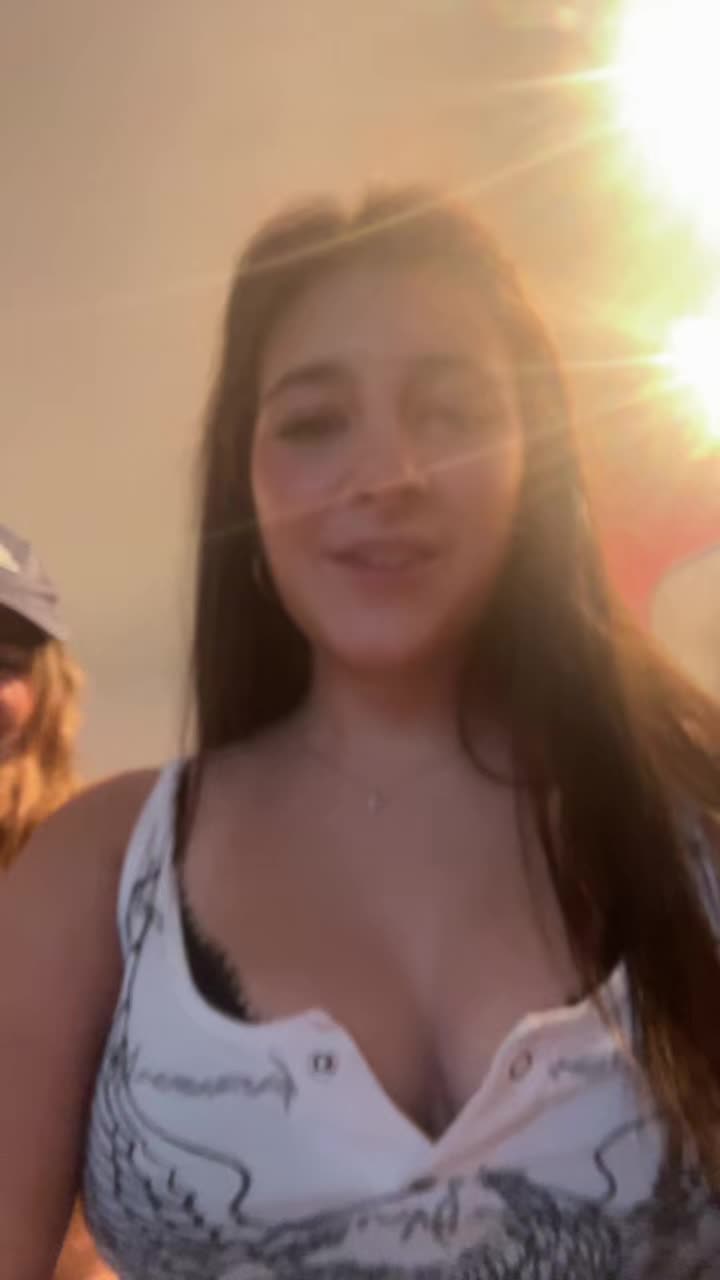 @izzy