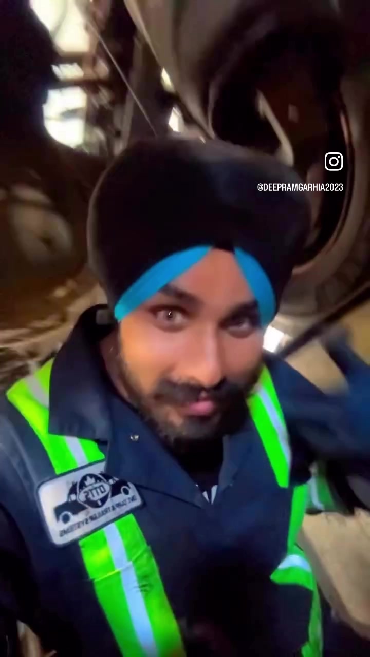 @Deep🙂 🛠️Ramgarhia⚒️