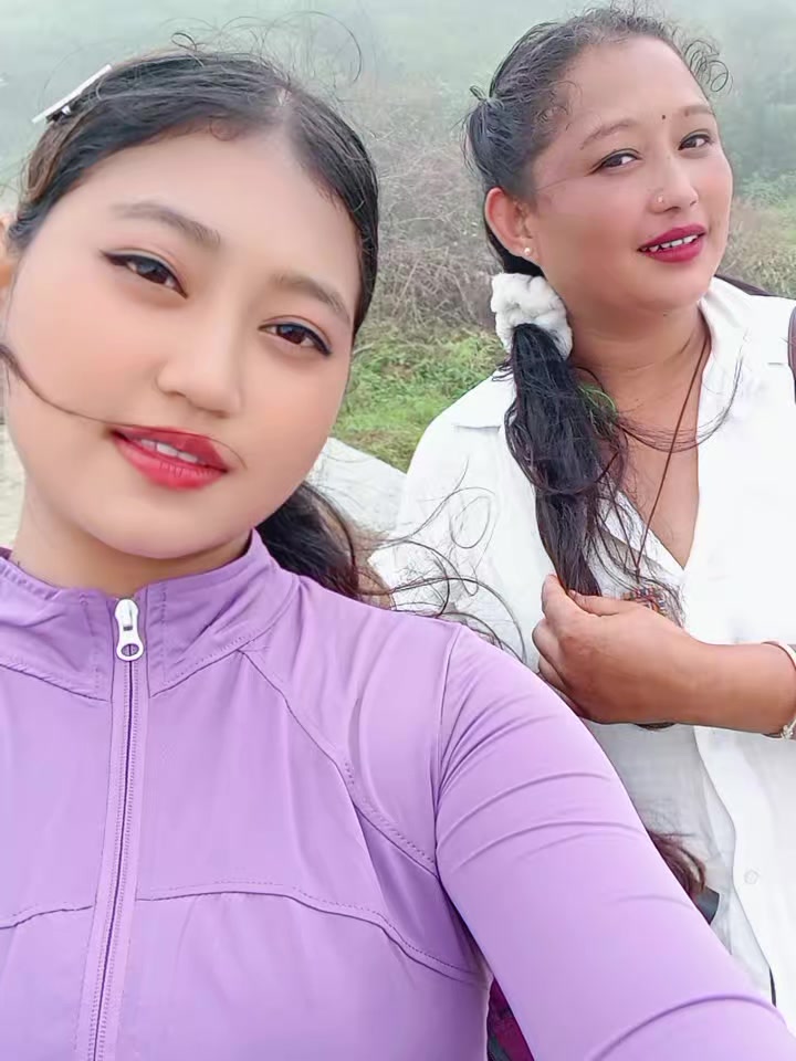 @देवि तेलैजा गुरुङ
