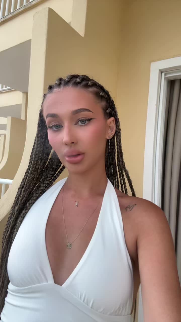 @Bianca Elena