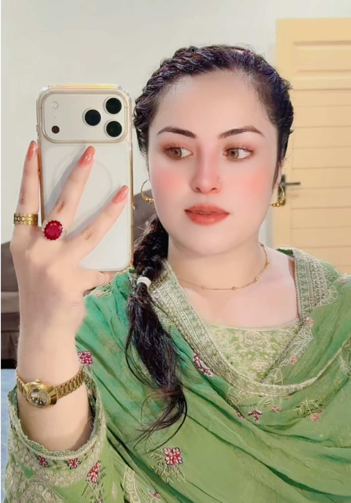@𝐌𝐚𝐫𝐲𝐚𝐦𝐤𝐡𝐚𝐧