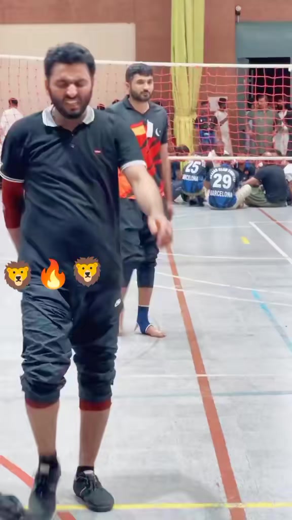 @شانی گجر🇪🇸