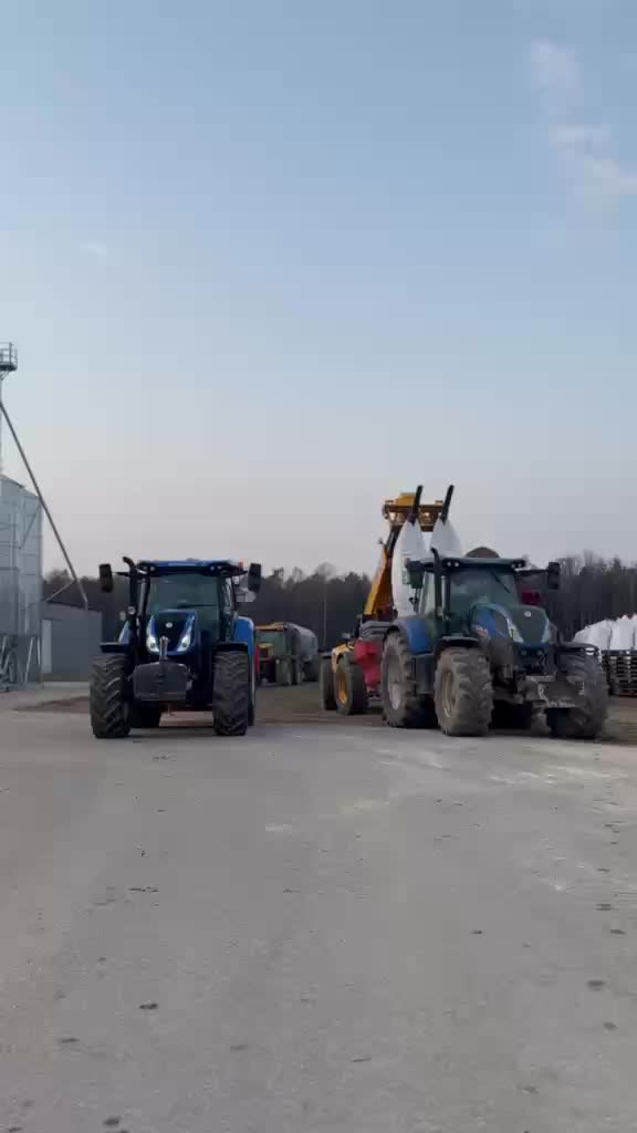 @GR SZMURŁO 🚜🌾