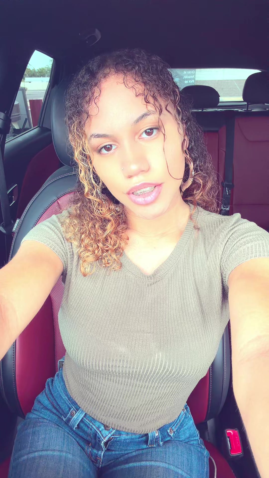 @Nique 🥰🖤