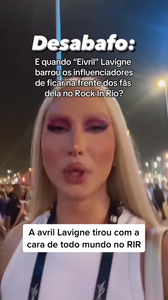 @AVRIL LAVIGNE BRASIL