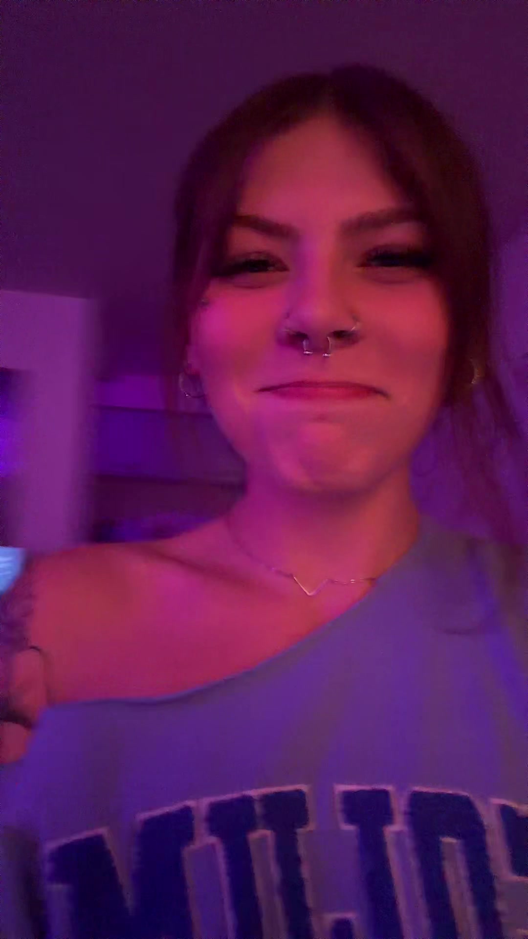 @..ellie..12