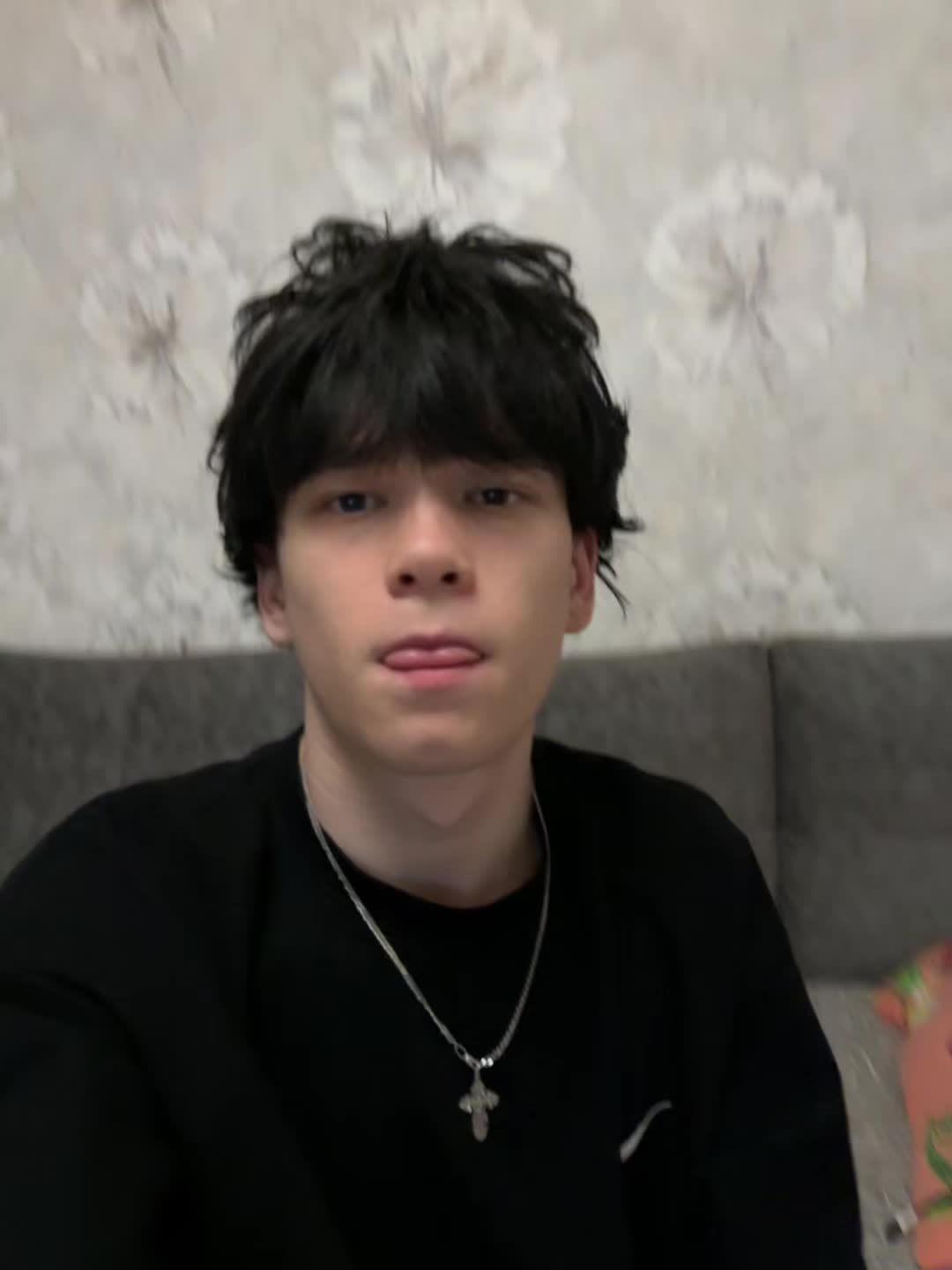 @хз
