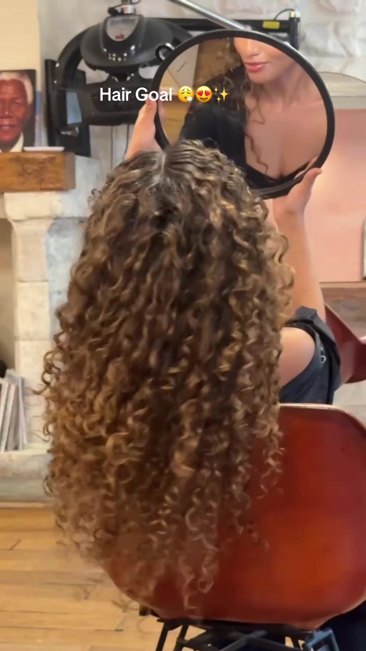 @Hair studio by anissa ✨🌸