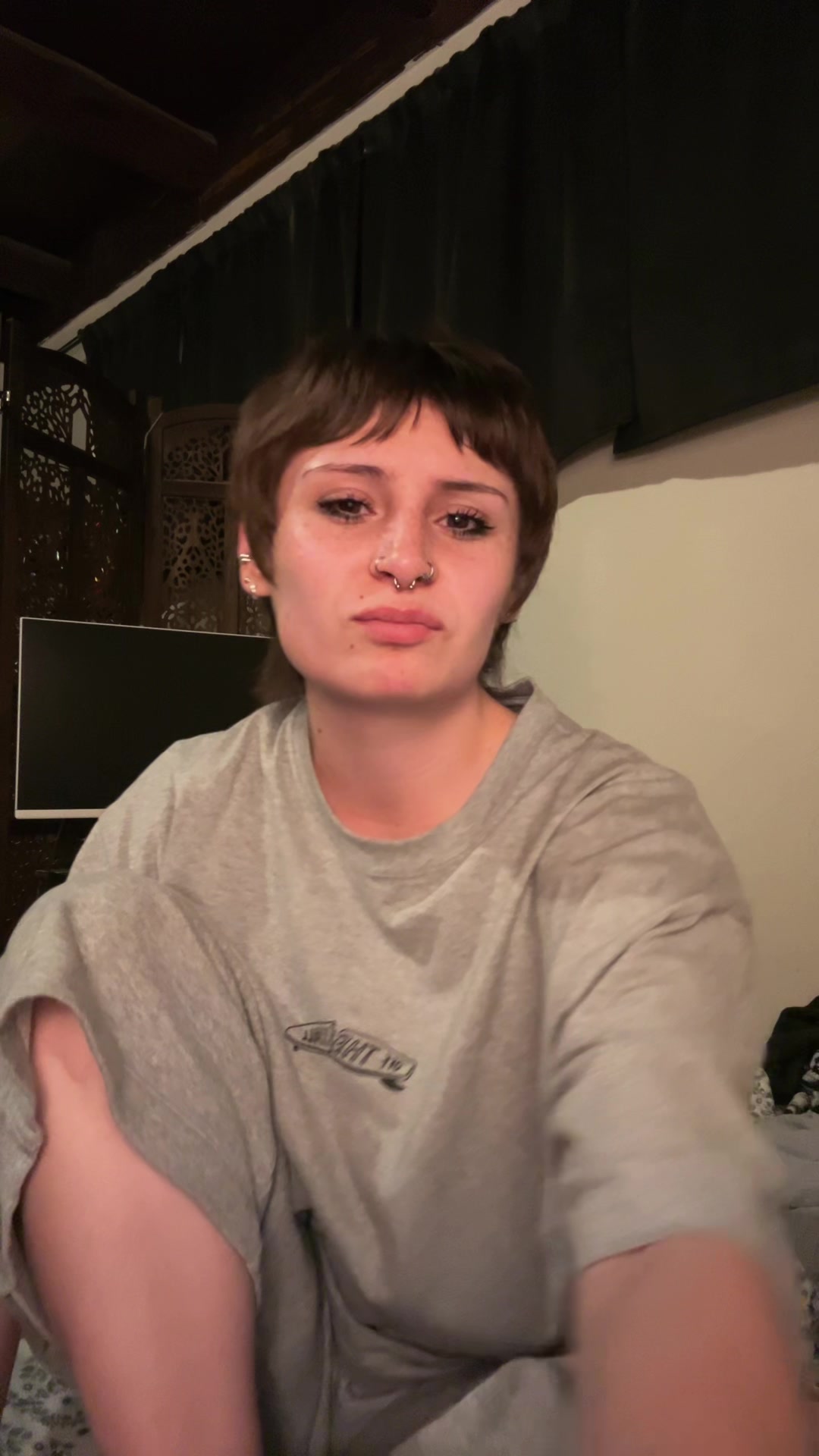 @D A N I E L A
