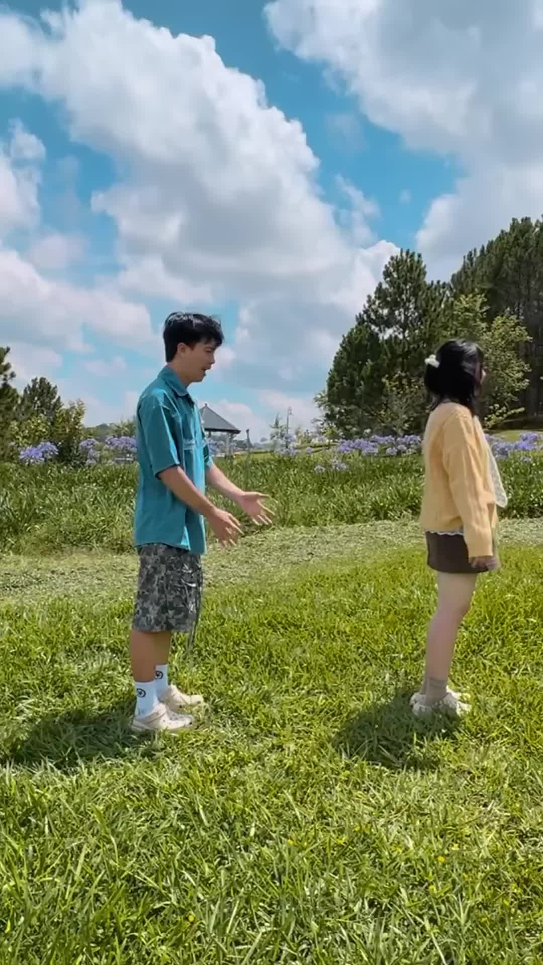 @Silly Couple