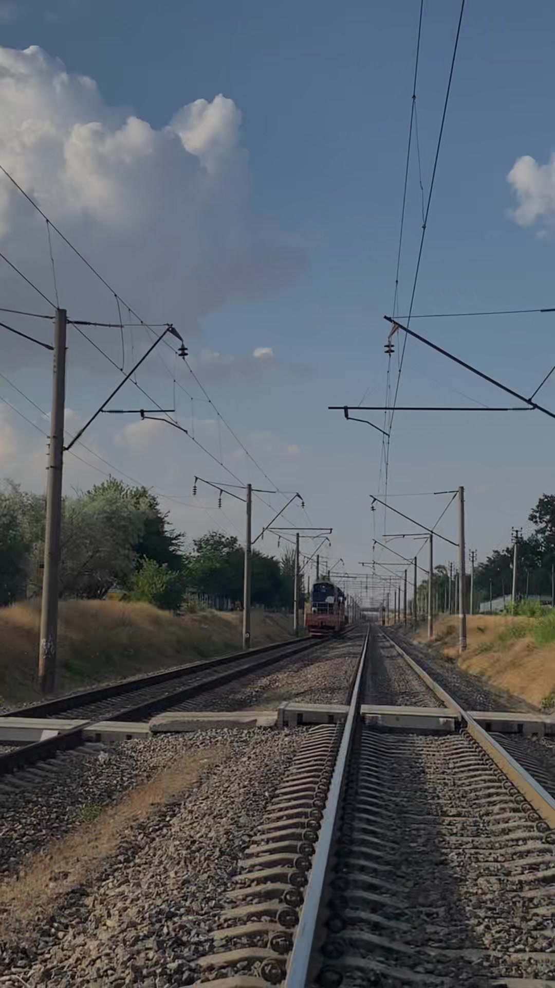 @𝗡𝗶𝗿𝗼𝘄_𝗿𝗮𝟭𝗹𝘄𝗮𝘆🛤️