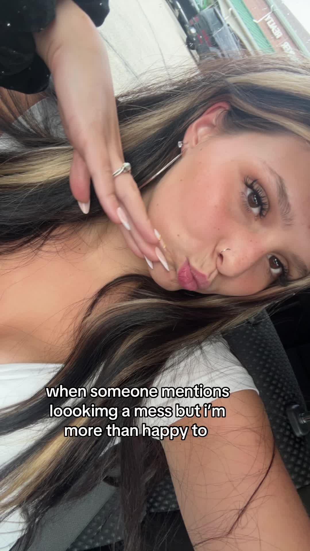 @️nikki😝