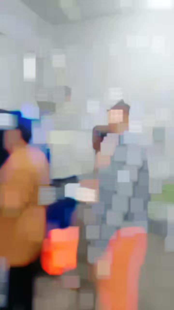 @B&agrave;s&iuml;t Aw&aacute;&ntilde;