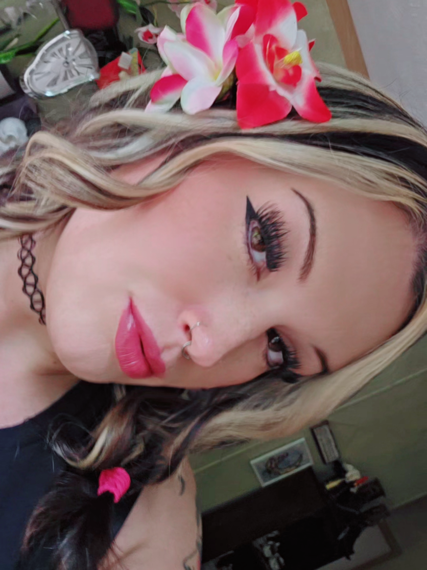 @🦇🕷♡Kelsie♡🕷🦇