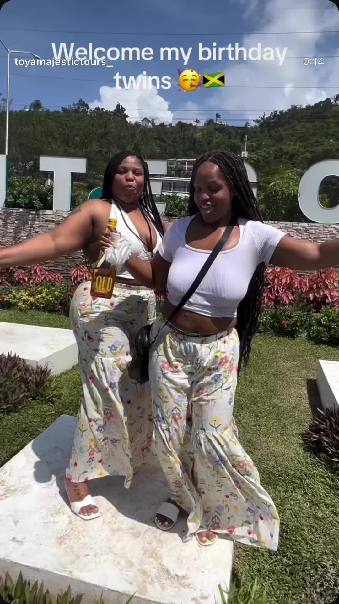 @reesetwins0