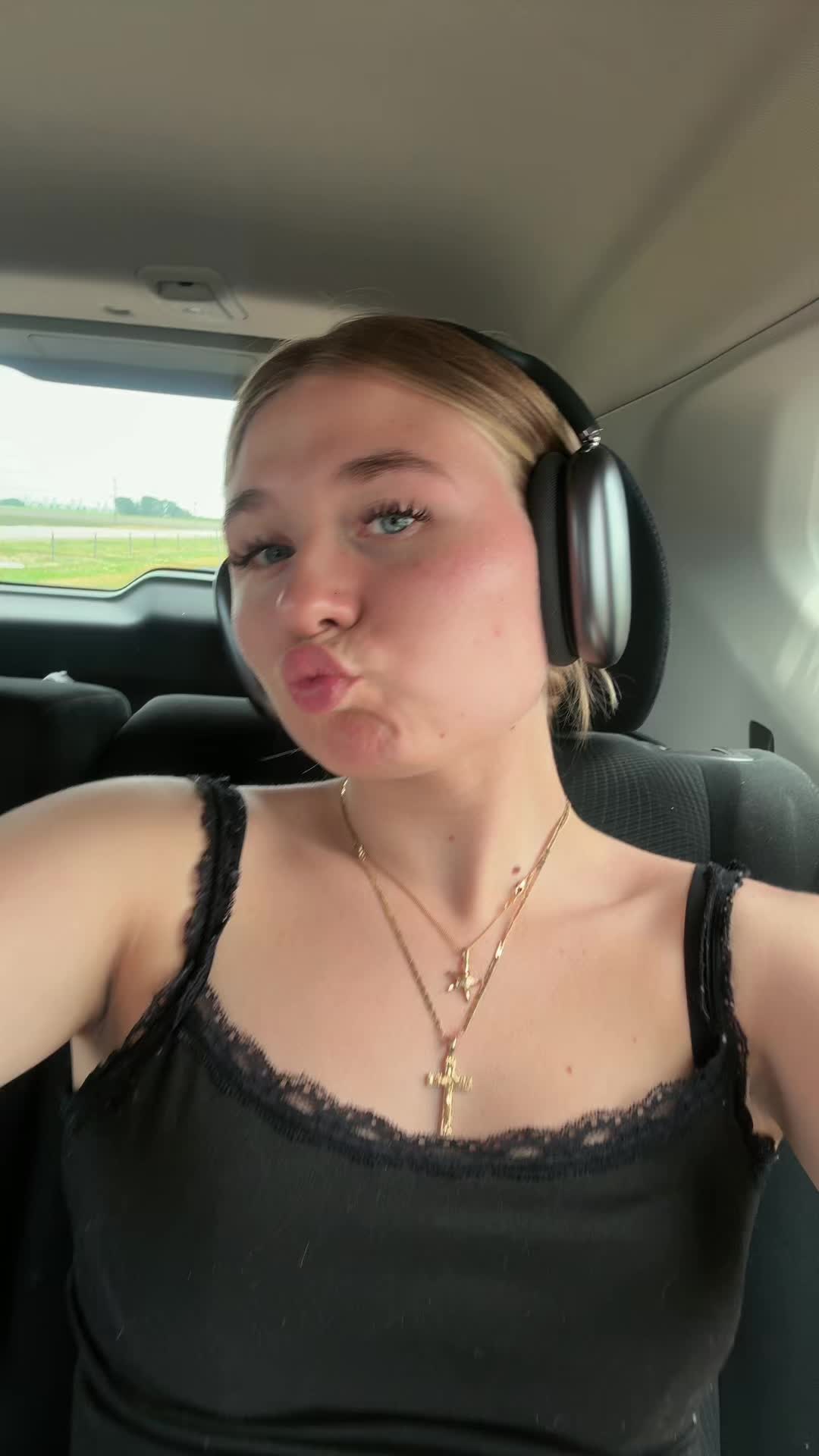 @Bella Hoffman
