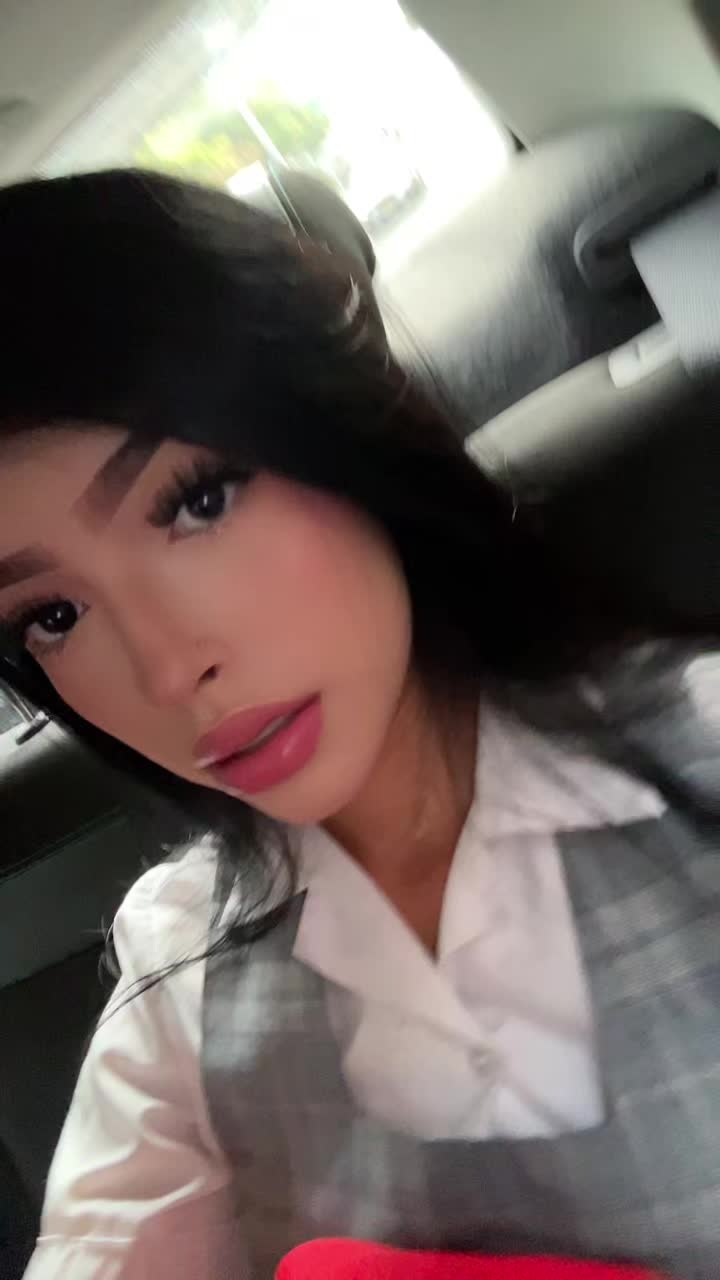 @Mariana Acosta ๐ชฝ