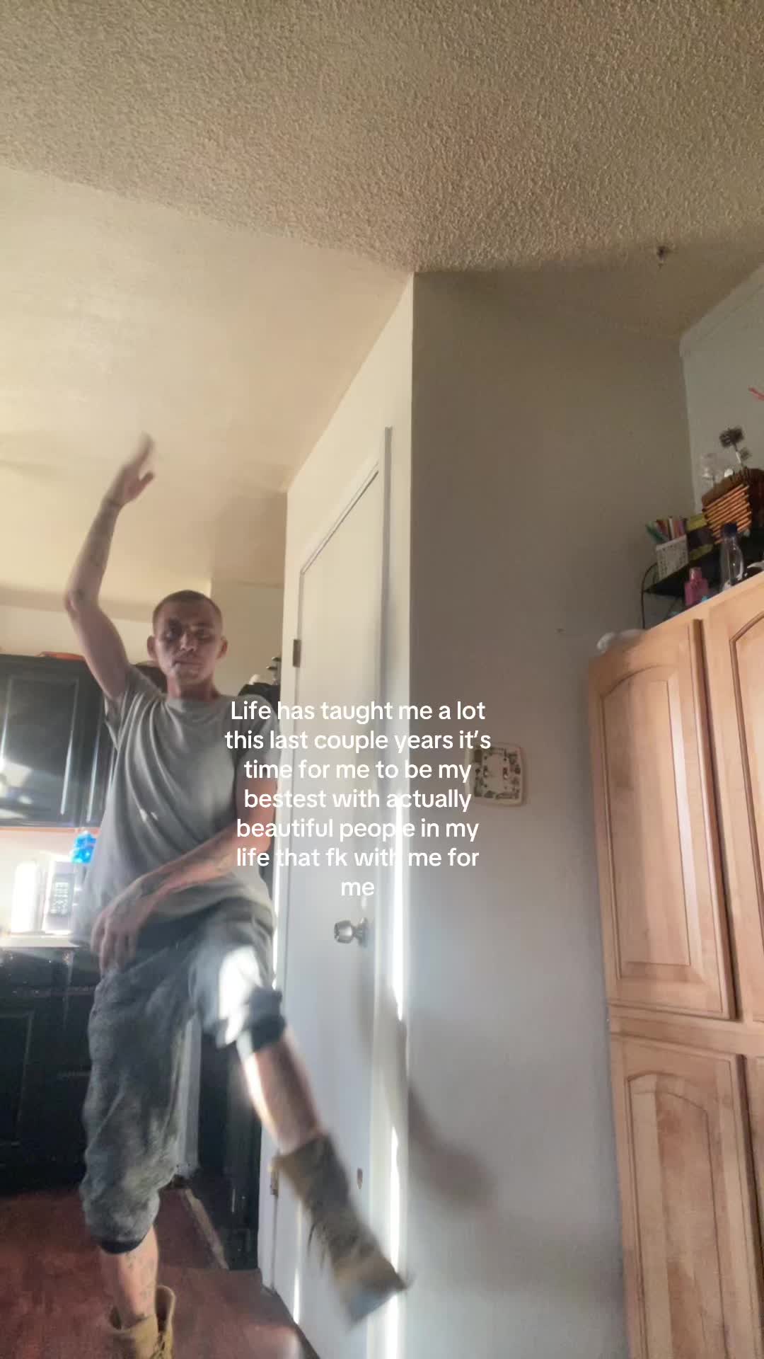 @lilwhozzie