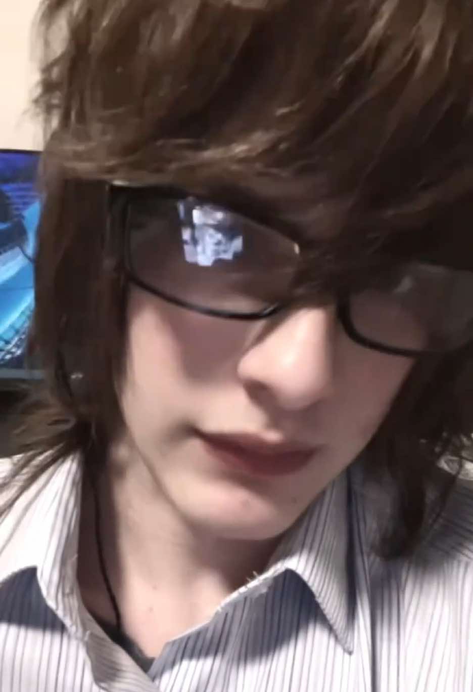 @boy0nline